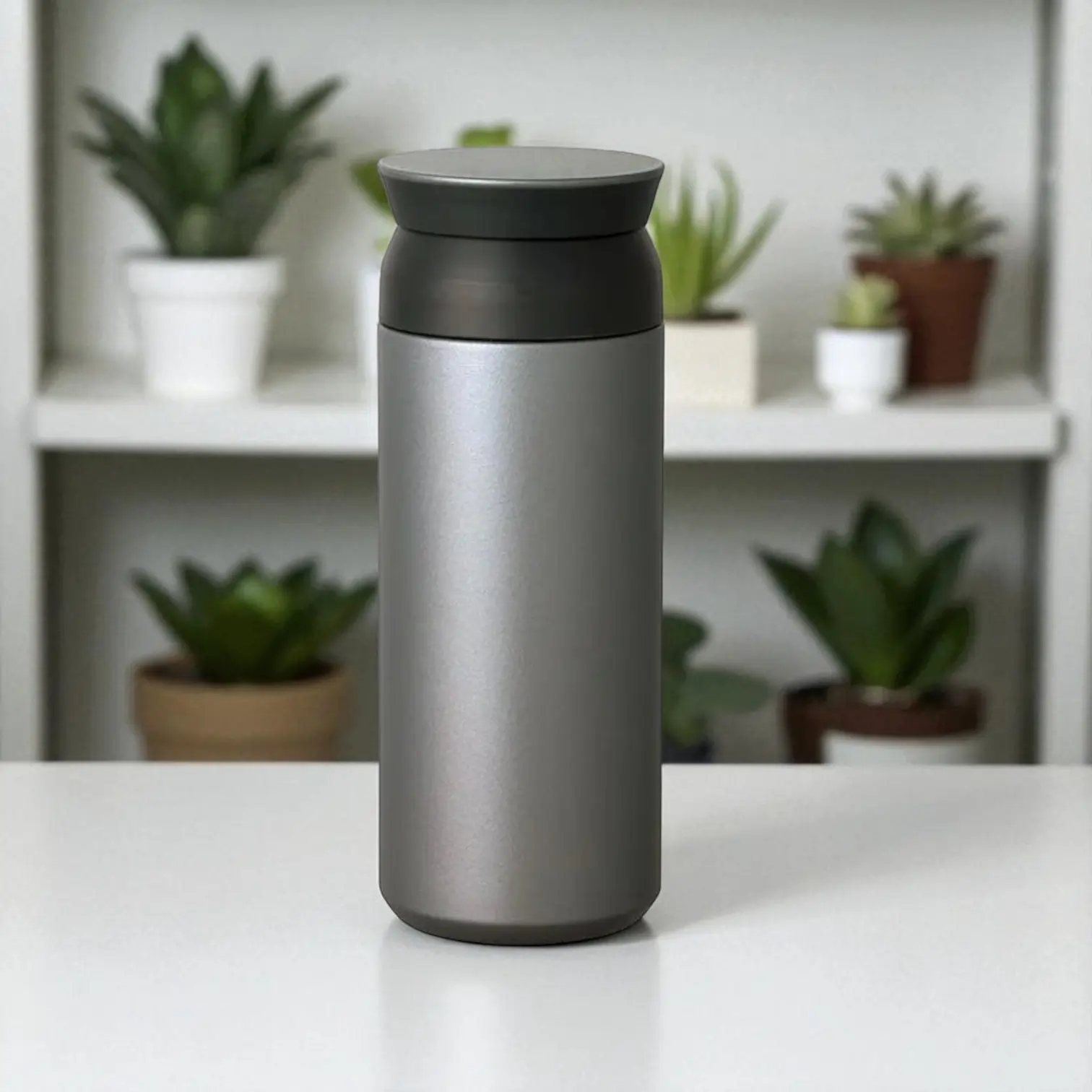 Kubek termiczny Kinto Travel Tumbler 500ml srebrny - Image 3